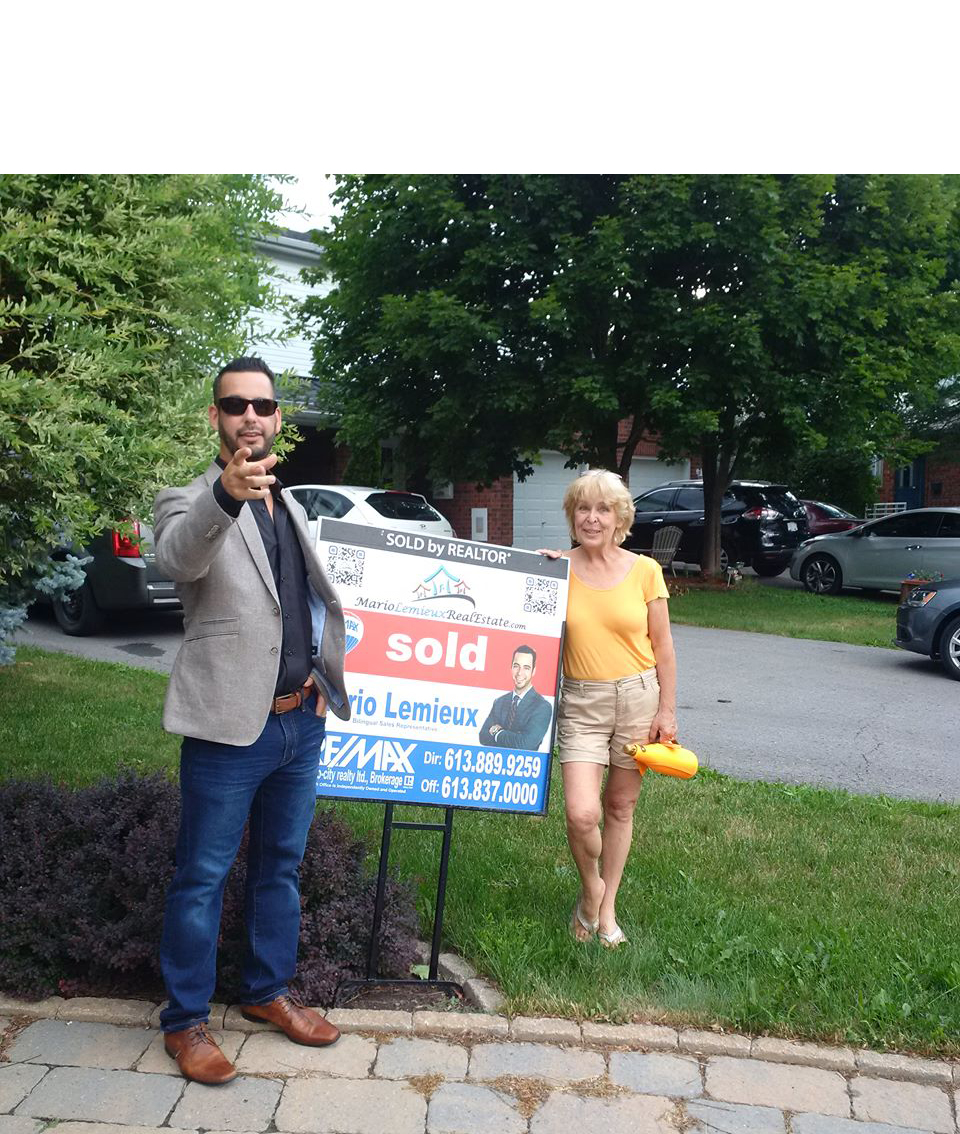 All smiles after selling at a record high sale for the street. Thanks Jacynthe. Sorry for the pointing.. lol